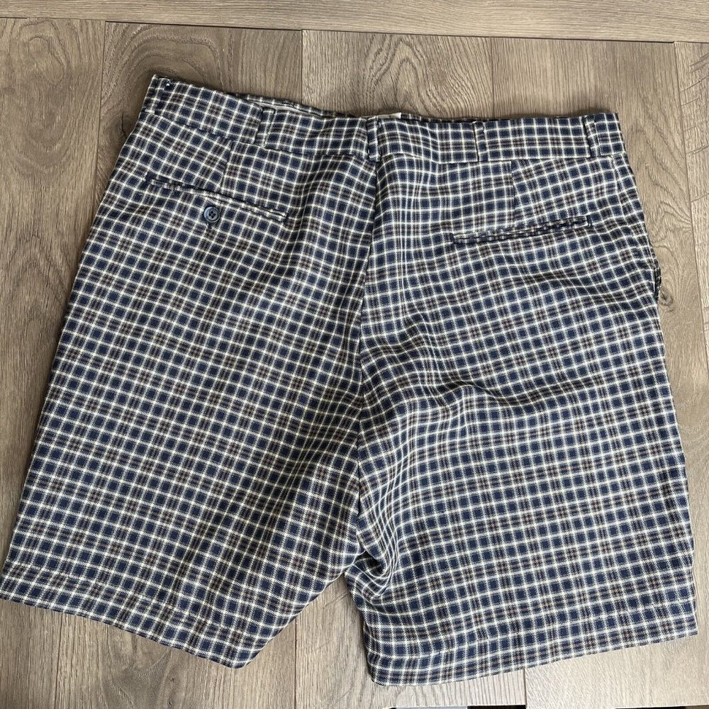 Higgins Slacks Shorts Mens Size 40 Golf Shorts Tan Navy White Plaid Pockets - Picture 3 of 8